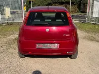 Gebraucht Fiat Grande Punto Dynamic 65 PS (47 kW) 2009 Rot Kleinwagen