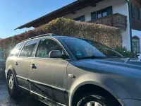 Gebraucht VW Passat Basis 116 PS (85 kW) 2003 Silber Limousine