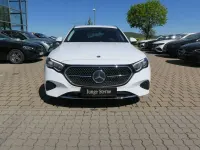 Gebraucht Mercedes E300 Advanced 313 PS (230 kW) 2025 Weiß Limousine