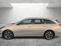 Neu Kia Ceed 120 PS (88 kW) 2025 Grau Kleinwagen