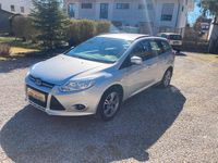 Gebraucht Ford Focus Trend 116 PS (85 kW) 2013 Silber Kombi