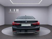 Gebraucht BMW 740 320 PS (235 kW) 2018 Schwarz Limousine