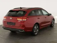Neu Hyundai i30 150 PS (110 kW) 2026 Ultimate red metallic Kombi