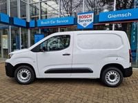 Gebraucht Peugeot Partner Premium 102 PS (75 kW) 2024 Weiß Van / Kleinbus