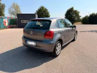 Gebraucht VW Polo 69 PS (50 kW) 2013 Grau Kleinwagen