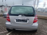Gebraucht Mercedes A200 Elegance 140 PS (102 kW) 2005 Silber Van / Kleinbus