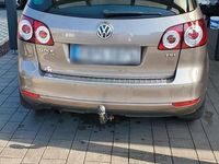 Gebraucht VW Golf VI 105 PS (77 kW) 2011 Braun Kleinwagen