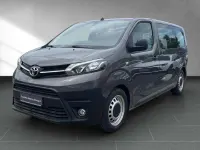 Gebraucht Toyota Proace Comfort 144 PS (105 kW) 2022 Basaltgrau metallic Van / Kleinbus