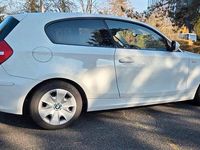 Gebraucht BMW 116 2012 Weiß Kleinwagen