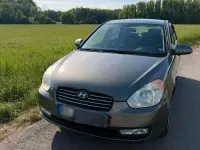 Brugt Hyundai Accent 2008 Grå Sedan
