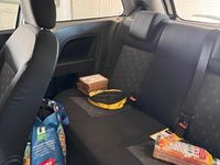 Gebraucht Ford Fiesta 70 PS (51 kW) 2004 Schwarz Kleinwagen