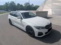 Gebraucht BMW 330 M Sport 258 PS (189 kW) 2019 Alpinweiss iii Kombi