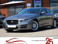 Gebraucht Jaguar XE Prestige 163 PS (119 kW) 2018 Silicon silver Limousine