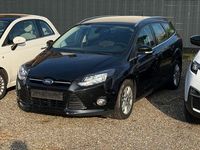 Gebraucht Ford Focus Titanium 116 PS (85 kW) 2015 Schwarz Limousine