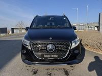Gebraucht Mercedes V300 237 PS (174 kW) 2024 Schwarz Van / Kleinbus