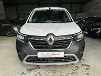 Gebraucht Renault Kangoo 95 PS (69 kW) 2023 Weiß Van / Kleinbus