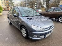 Gebraucht Peugeot 206 Filou 68 PS (50 kW) 2008 Grau Limousine