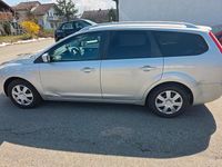 Gebraucht Ford Focus 115 PS (84 kW) 2010 Silber Kombi