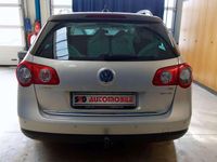 Gebraucht VW Passat Highline 150 PS (110 kW) 2009 Silber Kombi