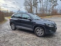 Gebraucht VW Tiguan Trendline 125 PS (91 kW) 2016 Schwarz SUV