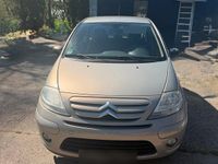 Gebraucht Citroën C3 108 PS (79 kW) 2006 Gold Kleinwagen