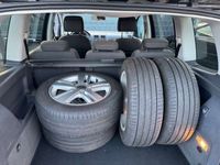 gebraucht VW Touran 1.6 TDI Highline, Scheckheft, TÜV, Top Zustand!