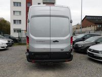 Gebraucht Ford Transit Trend 155 PS (114 kW) 2016 Silber Van / Kleinbus