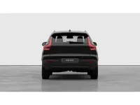 Neu Volvo XC40 Plus 163 PS (119 kW) 2026 Schwarz SUV