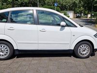 Usado Audi A2 61 HP (44 kW) 2002 Branco Citadino