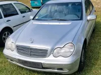 Gebraucht Mercedes C220 143 PS (105 kW) 2001 Silber Limousine