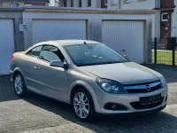 Gebraucht Opel Astra Cabriolet 105 PS (77 kW) 2006 Gold Cabrio