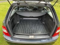 Gebraucht Mercedes C220 Avantgarde 170 PS (125 kW) 2010 Grau Kombi