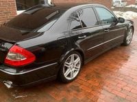Gebraucht Mercedes E320 224 PS (164 kW) 2006 Schwarz Limousine