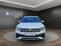 Gebraucht VW Tiguan R-line 245 PS (180 kW) 2022 Oryxweiß perlmutteffekt SUV