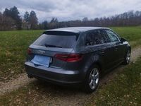 Gebraucht Audi A3 Ambiente 150 PS (110 kW) 2015 Grau Limousine