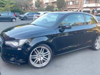Second-hand Audi A1 86 CP (63 kW) 2011 Negru Hatchback