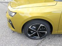Gebraucht Opel Astra 131 PS (96 kW) 2025 Kult gelb Limousine