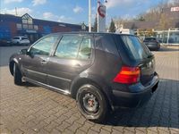 Gebraucht VW Golf IV 75 PS (55 kW) 2003 Schwarz Kleinwagen