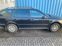 Używany Skoda Octavia 101 KM (74 kW) 2003 Niebieski Kombi