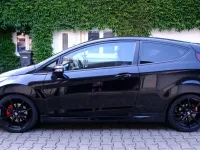 Gebraucht Ford Fiesta ST 182 PS (133 kW) 2015 Schwarz Kleinwagen