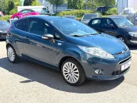 Gebraucht Ford Fiesta Titanium 82 PS (60 kW) 2010 Blau Limousine