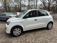 Gebraucht Renault Twingo Life 69 PS (50 kW) 2016 Weiß Kleinwagen