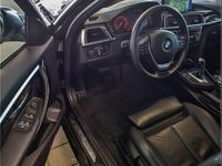 Gebraucht BMW 330 Luxury Line 258 PS (189 kW) 2019 Schwarz Kombi