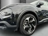 Używany Citroën C4 PureTech 131 KM (96 kW) 2023 Czarny Sedan/Limuzyna