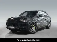 Używany Porsche Cayenne 470 KM (345 kW) 2024 Czarny SUV