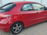 Gebraucht Honda Civic 99 PS (72 kW) 2010 Rot Limousine