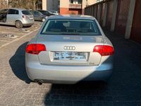 Gebraucht Audi A4 130 PS (95 kW) 2005 Grau Limousine