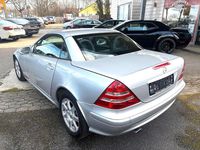 Gebraucht Mercedes SLK320 Edition 218 PS (160 kW) 2000 Silber Cabrio