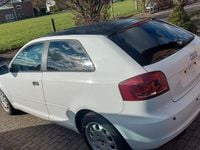 Gebraucht Audi A3 Ambiente 125 PS (91 kW) 2009 Weiß Kleinwagen