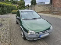 Używany Opel Corsa 45 KM (33 kW) 1996 Zielony Hatchback